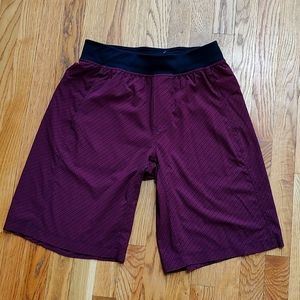 Lululemon Men's Red Black Pattern Shorts Front Pockets